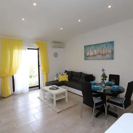 Apartment In Insel Krk 13584 Silo (Krk)