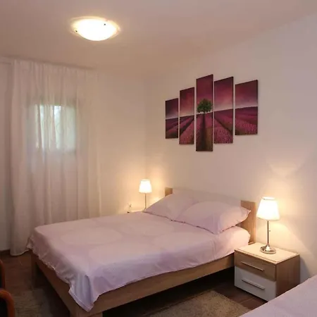 Apartment In Insel Krk 13584 Silo (Krk)