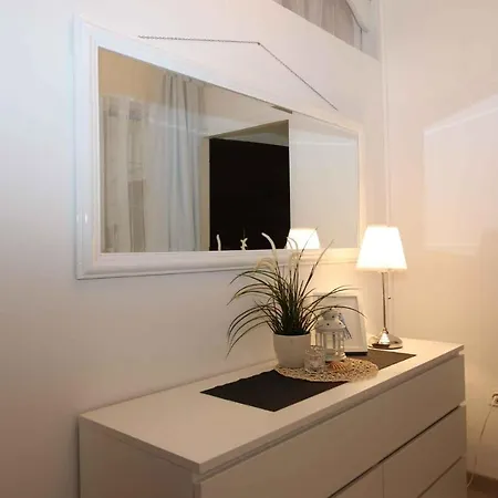 Apartment In Insel Krk 13584 *